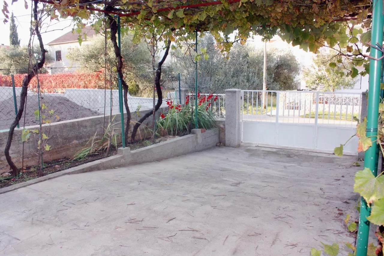 Apartments With A Parking Space Biograd Na Moru, Biograd - 5833