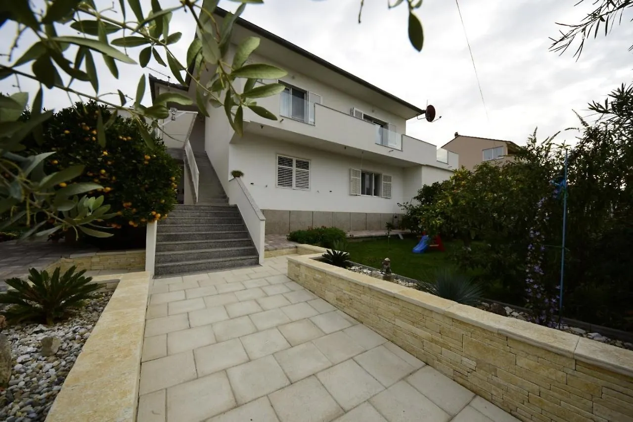 Apartments With A Parking Space Biograd Na Moru, Biograd - 5833